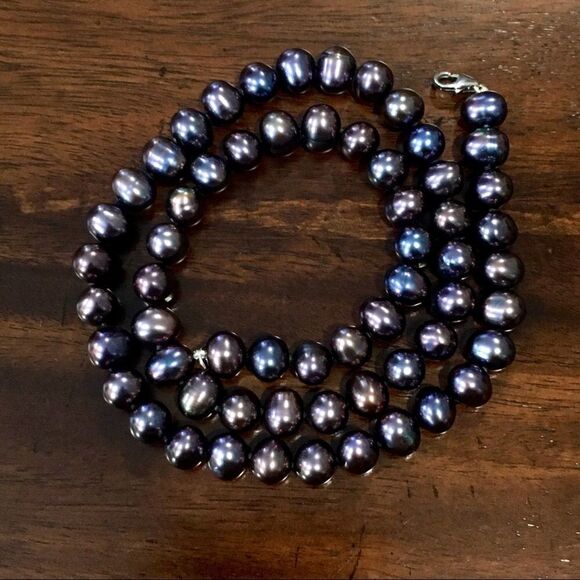 Peacock Pearl Necklace With Sterling Silver Clasp - Picture 13 of 13